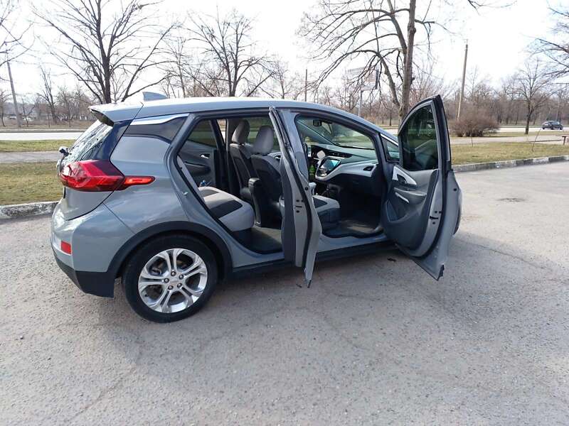 Хэтчбек Chevrolet Bolt EV 2020 в Днепре