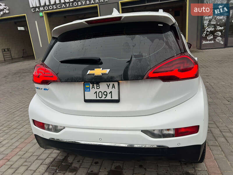 Хэтчбек Chevrolet Bolt EV 2016 в Виннице фото 10 Хэтчбек Chevrolet Bolt EV 2016 в Виннице