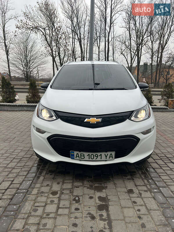 Хэтчбек Chevrolet Bolt EV 2016 в Виннице фото 12 Хэтчбек Chevrolet Bolt EV 2016 в Виннице