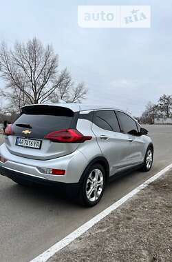 Хэтчбек Chevrolet Bolt EV 2019 в Киеве