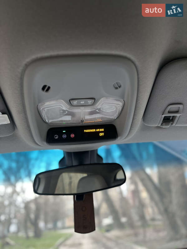 Хэтчбек Chevrolet Bolt EV 2020 в Николаеве