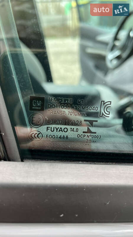 Хэтчбек Chevrolet Bolt EV 2020 в Николаеве