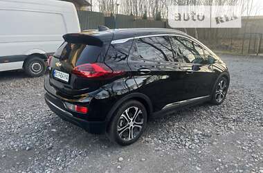 Хэтчбек Chevrolet Bolt EV 2020 в 