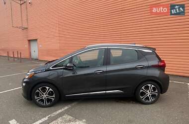 Хетчбек Chevrolet Bolt EV 2021 в 