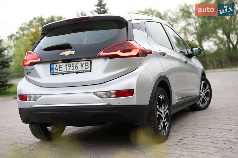 Хэтчбек Chevrolet Bolt EV 2017 в Днепре