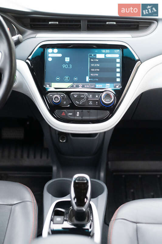 Хэтчбек Chevrolet Bolt EV 2017 в Днепре