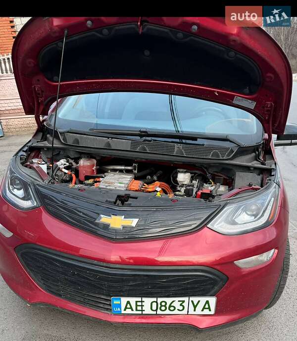Хэтчбек Chevrolet Bolt EV 2020 в Днепре