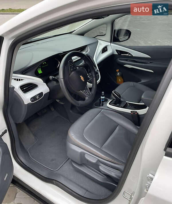 Хетчбек Chevrolet Bolt EV 2019 в Івано-Франківську фото 16 Хетчбек Chevrolet Bolt EV 2019 в Івано-Франківську