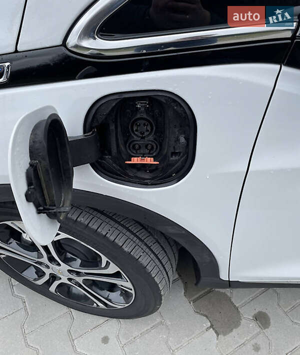 Хетчбек Chevrolet Bolt EV 2019 в Івано-Франківську фото 21 Хетчбек Chevrolet Bolt EV 2019 в Івано-Франківську