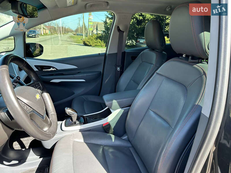 Хэтчбек Chevrolet Bolt EV 2017 в Днепре
