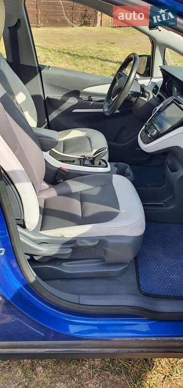 Хетчбек Chevrolet Bolt EV 2017 в Полтаві