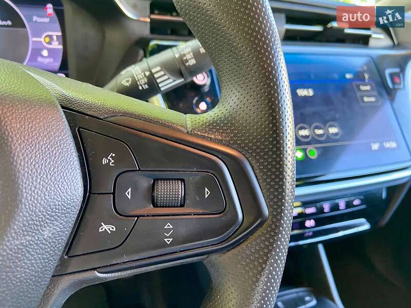 Хетчбек Chevrolet Bolt EV 2022 в Києві