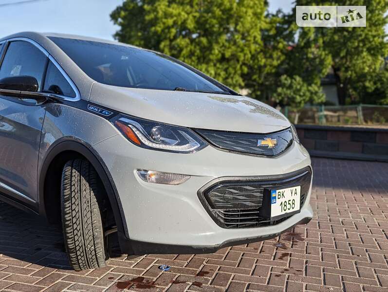 Хэтчбек Chevrolet Bolt EV 2019 в Ровно
