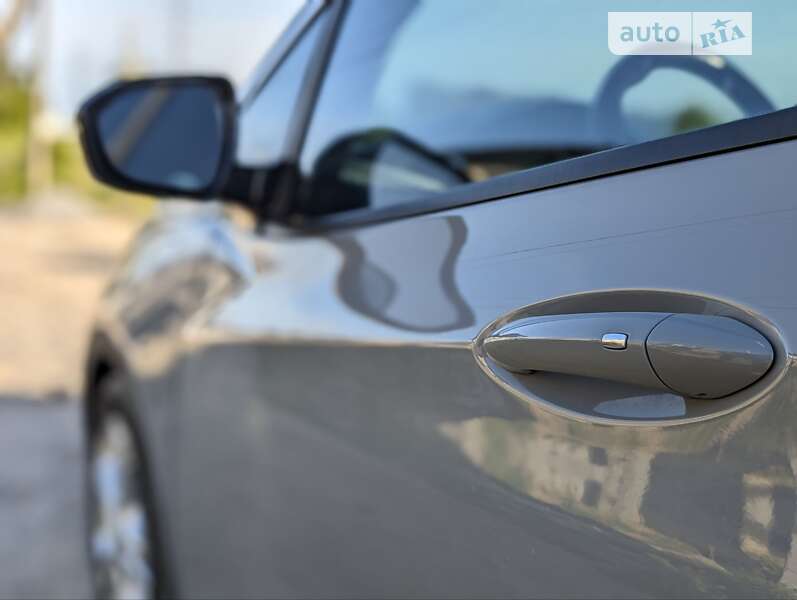 Хэтчбек Chevrolet Bolt EV 2019 в Ровно