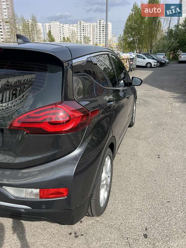 Хетчбек Chevrolet Bolt EV 2017 в Києві