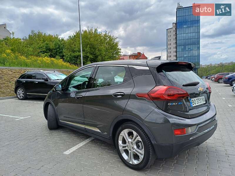 Хэтчбек Chevrolet Bolt EV 2017 в Тернополе