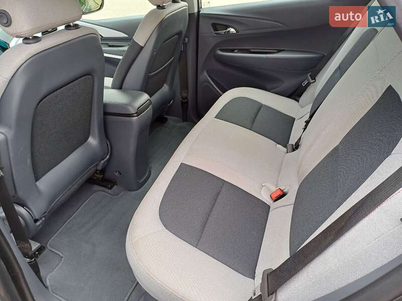 Хэтчбек Chevrolet Bolt EV 2017 в Тернополе