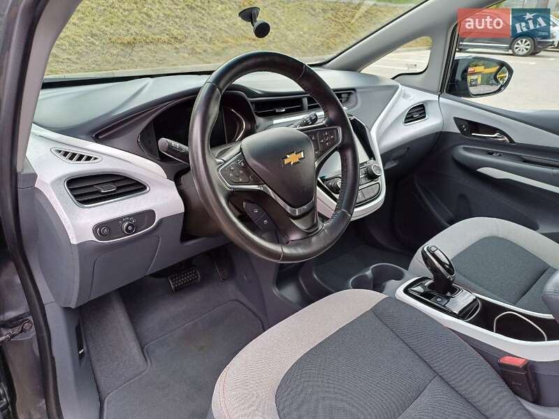 Хэтчбек Chevrolet Bolt EV 2017 в Тернополе