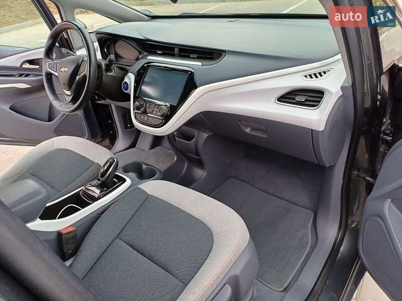 Хэтчбек Chevrolet Bolt EV 2017 в Тернополе