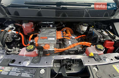 Хэтчбек Chevrolet Bolt EV 2022 в 