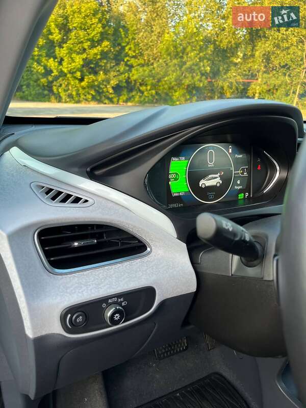 Хэтчбек Chevrolet Bolt EV 2020 в Днепре фото 16 Хэтчбек Chevrolet Bolt EV 2020 в Днепре