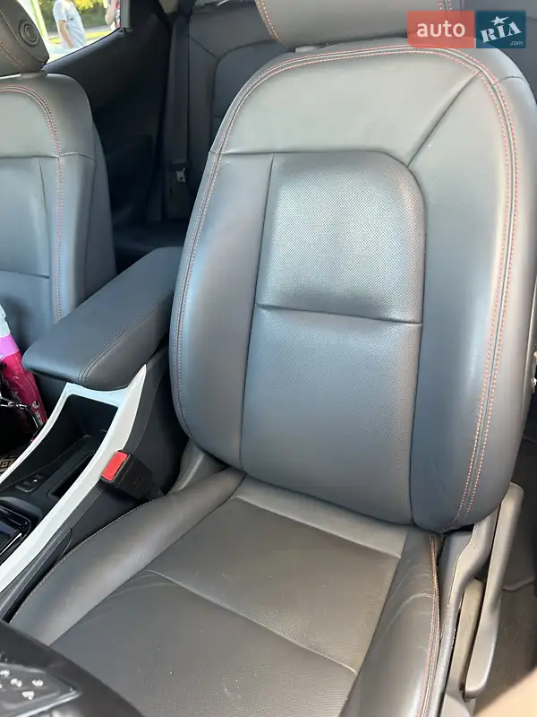 Chevrolet Bolt EV 2020 VIN 1G1FZ6S07L4143906 фото оголошення 10 з 46