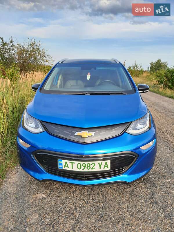 Хэтчбек Chevrolet Bolt EV 2017 в Ивано-Франковске фото 9 Хэтчбек Chevrolet Bolt EV 2017 в Ивано-Франковске