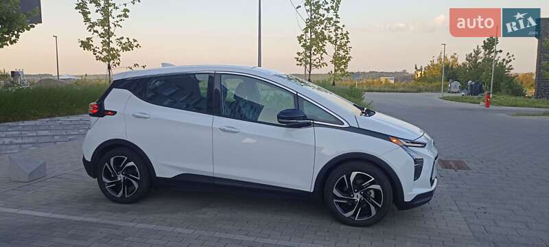 Хэтчбек Chevrolet Bolt EV 2023 в Ровно фото 5 Хэтчбек Chevrolet Bolt EV 2023 в Ровно