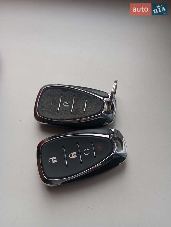 Хэтчбек Chevrolet Bolt EV 2017 в Житомире фото 4 Хэтчбек Chevrolet Bolt EV 2017 в Житомире