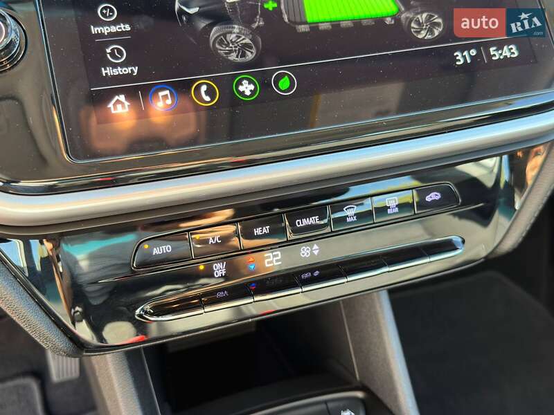 Хэтчбек Chevrolet Bolt EV 2023 в Одессе