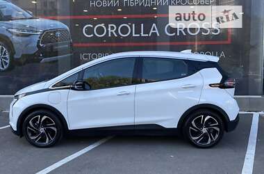 Хэтчбек Chevrolet Bolt EV 2023 в 