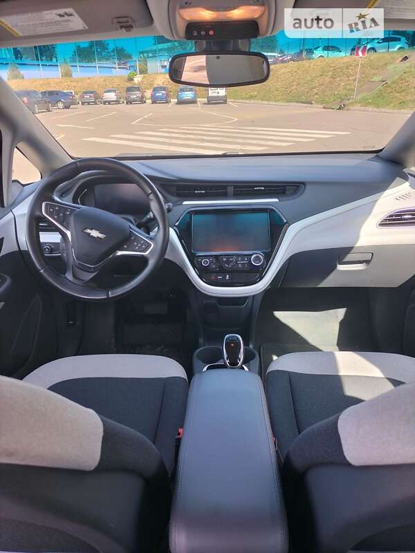 Хэтчбек Chevrolet Bolt EV 2020 в Виннице