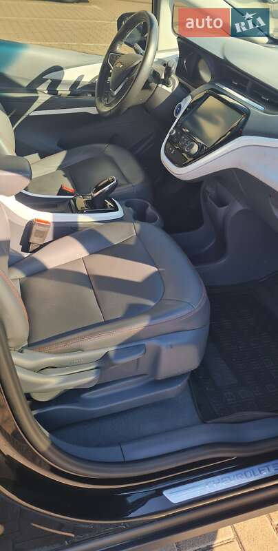 Хетчбек Chevrolet Bolt EV 2017 в Києві