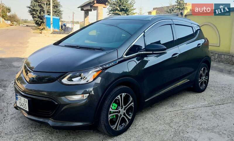 Хетчбек Chevrolet Bolt EV 2016 в Чернівцях