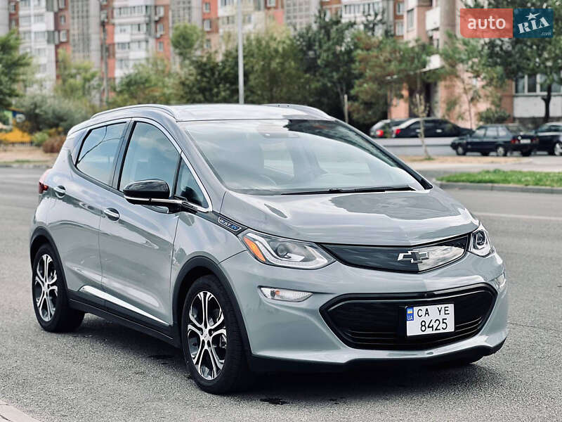 Хэтчбек Chevrolet Bolt EV 2019 в Черкассах фото 3 Хэтчбек Chevrolet Bolt EV 2019 в Черкассах