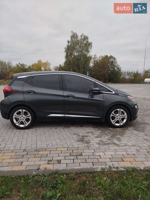 Хетчбек Chevrolet Bolt EV 2018 в Сокалі
