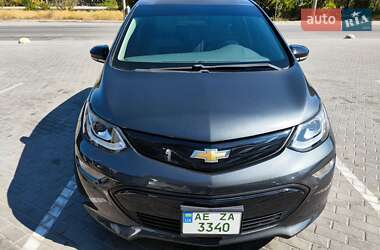 Хэтчбек Chevrolet Bolt EV 2017 в 