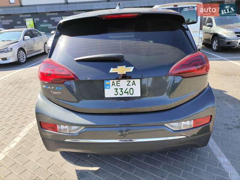 Хетчбек Chevrolet Bolt EV 2017 в Дніпрі