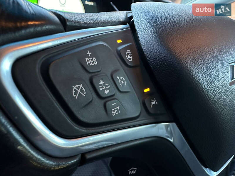 Хэтчбек Chevrolet Bolt EV 2018 в Калуше