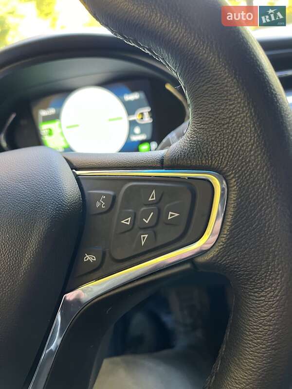 Хетчбек Chevrolet Bolt EV 2018 в Львові