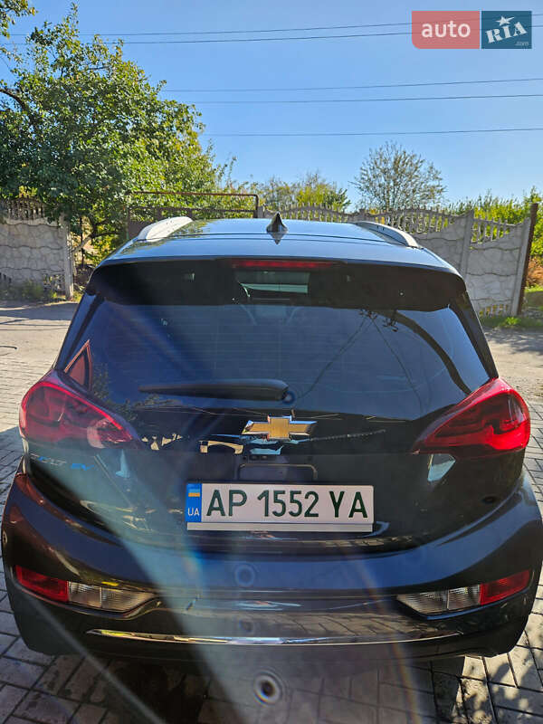 Хэтчбек Chevrolet Bolt EV 2019 в Обухове