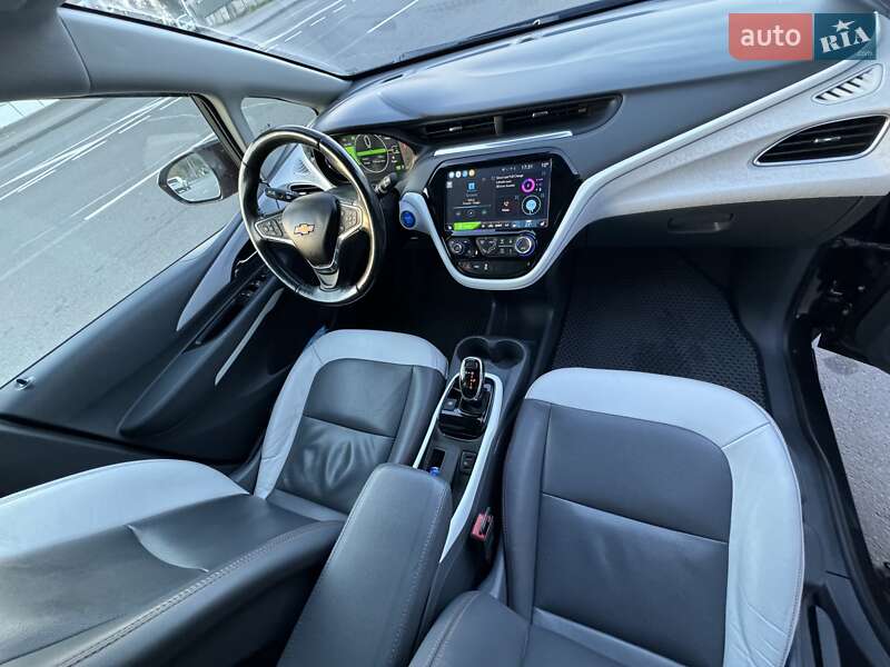 Хэтчбек Chevrolet Bolt EV 2021 в Виннице