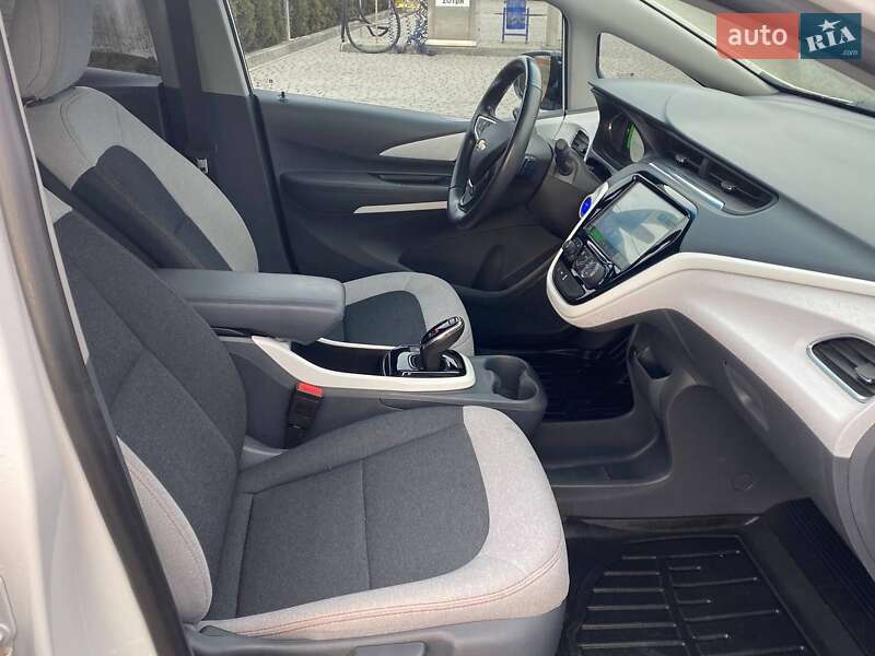 Хетчбек Chevrolet Bolt EV 2018 в Львові