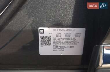 Хэтчбек Chevrolet Bolt EV 2021 в 