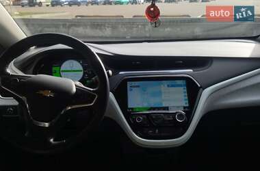 Хэтчбек Chevrolet Bolt EV 2021 в 