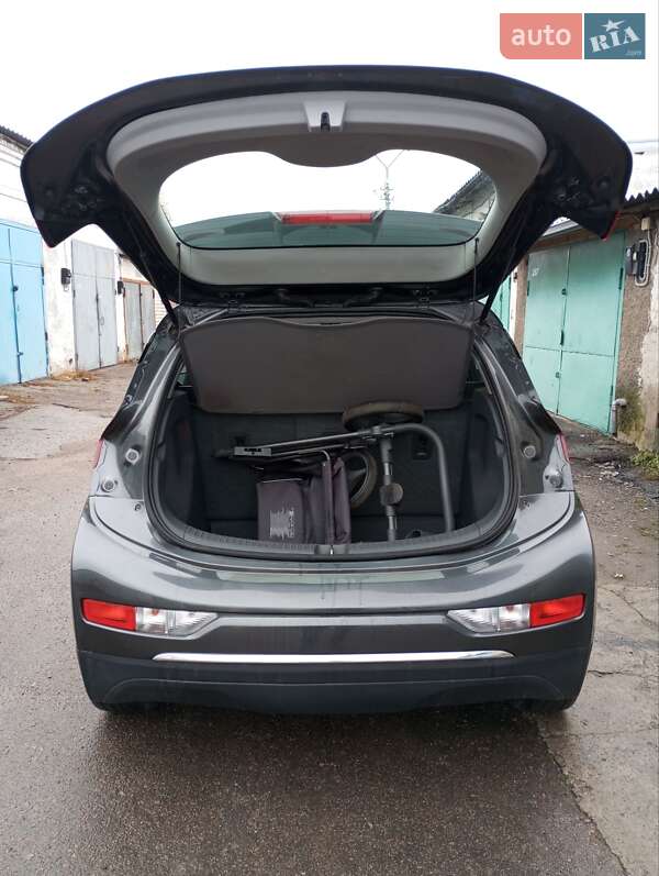 Хэтчбек Chevrolet Bolt EV 2017 в Житомире фото 12 Хэтчбек Chevrolet Bolt EV 2017 в Житомире