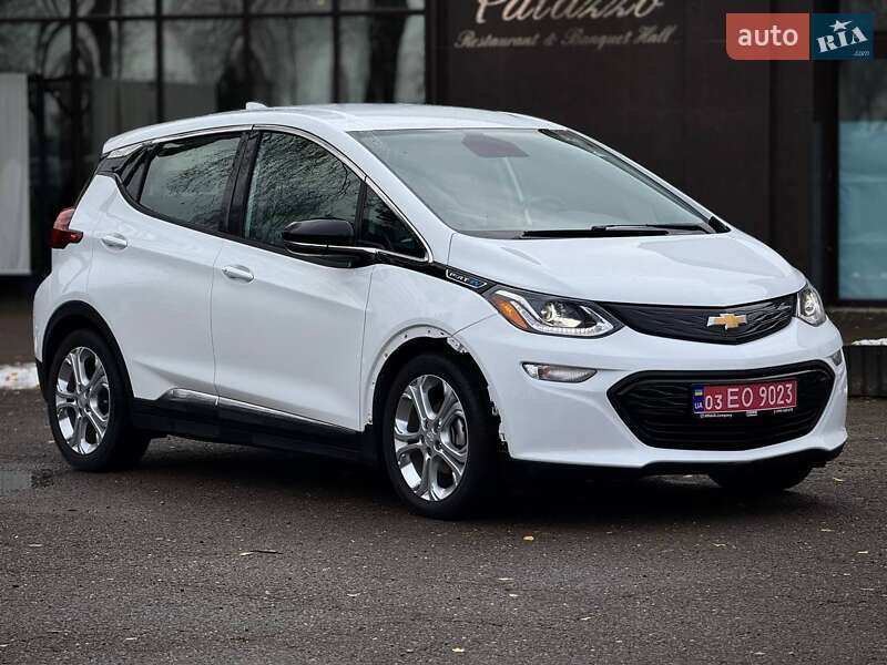 Хетчбек Chevrolet Bolt EV 2021 в Чернівцях