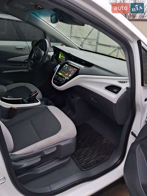 Хэтчбек Chevrolet Bolt EV 2020 в Виннице