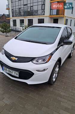 Хэтчбек Chevrolet Bolt EV 2020 в 