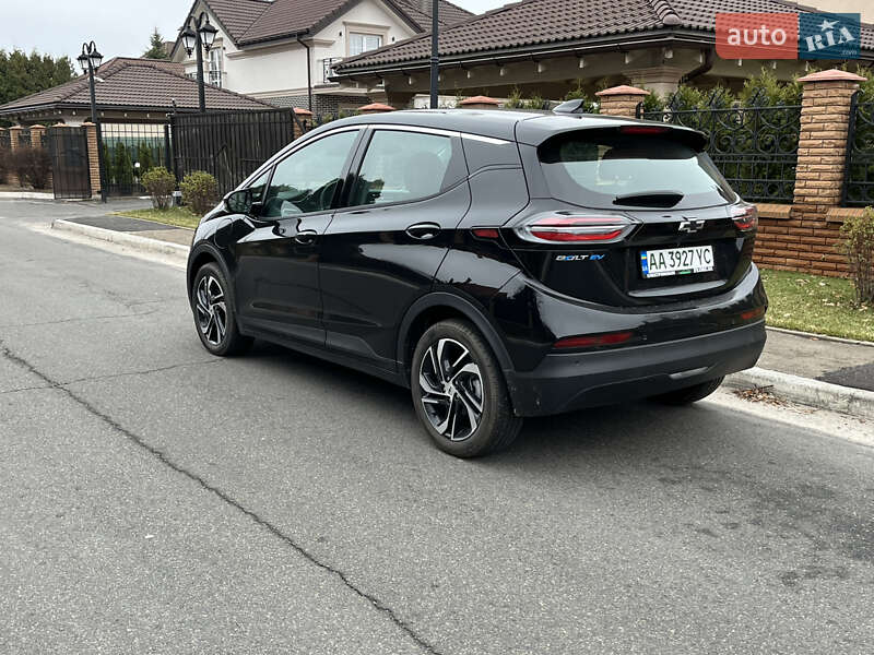 Хетчбек Chevrolet Bolt EV 2023 в Києві